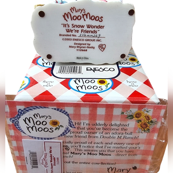 Mary's Moo Moos "It's Snow Wonder We're Friends" Limited Edition Figurine - Picture 8 of 8